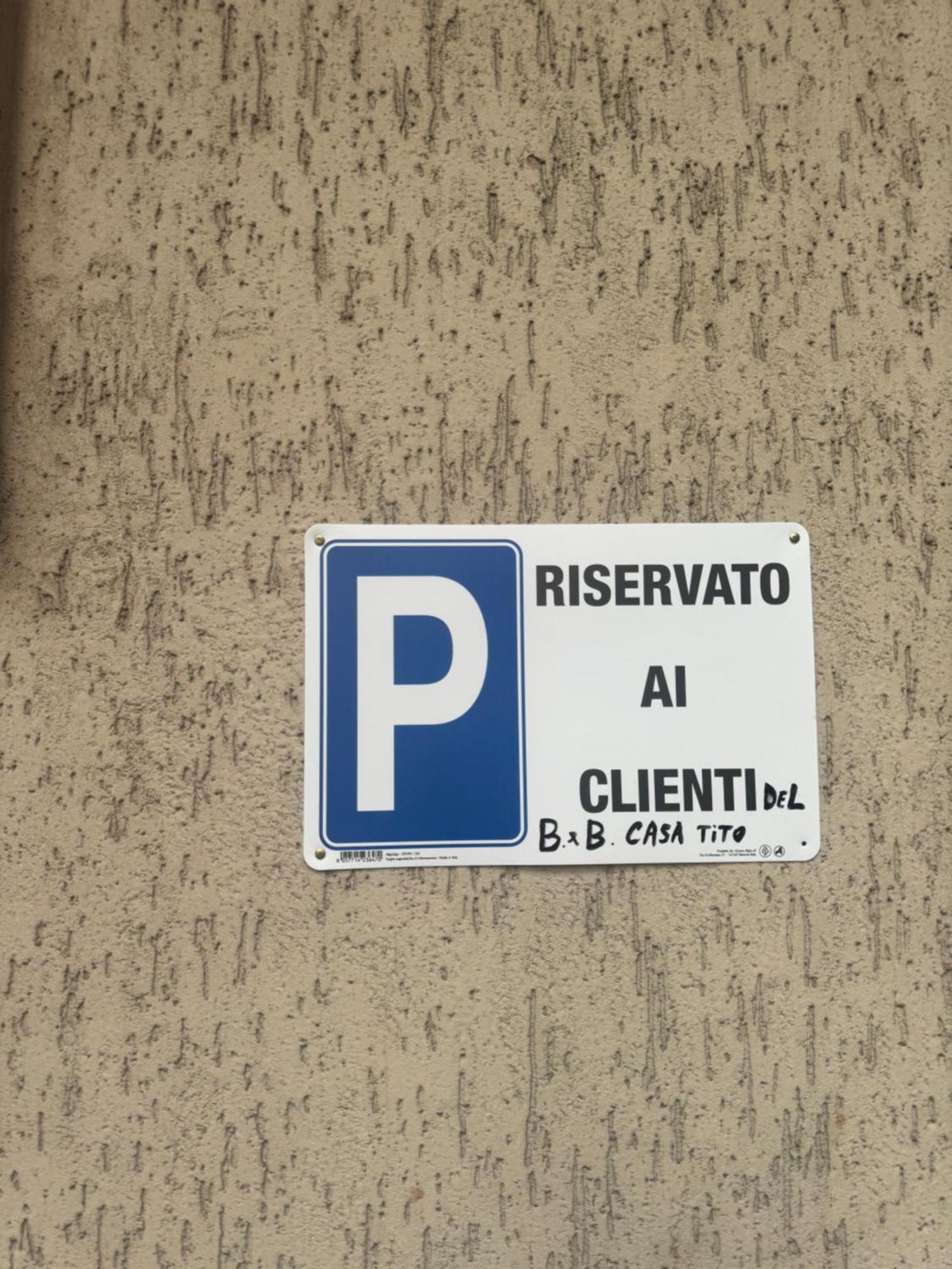 Casa Tito - Accogliente Monolocale A Due Passi Dalla Stazione 체사노마데르노 외부 사진